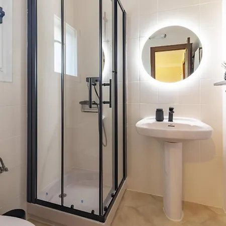 Dom wakacyjny House Almarda