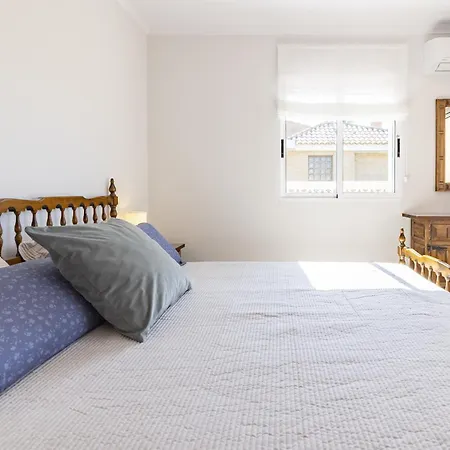 Dom wakacyjny House *