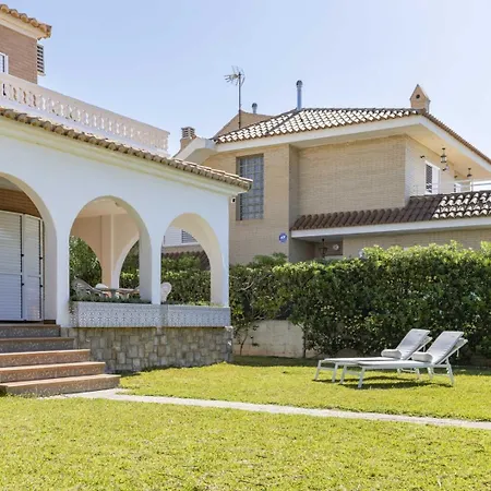 Beachfront & Sea Views By Invalencia *